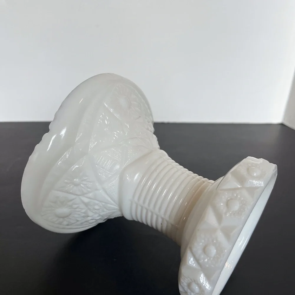 Vintage Milk Glass Vase in Old Quilt Pattern, 1960s